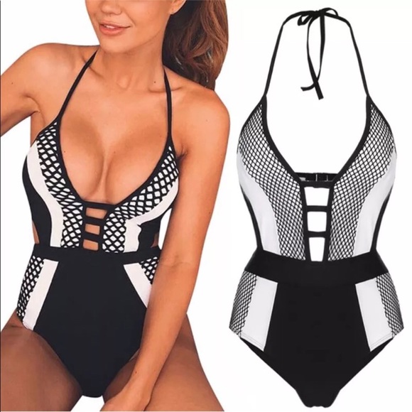 BLACK AND WHITE STRIPED MONOKINI SWIMSUIT - Picture 6 of 6